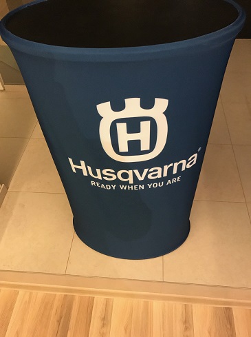 Comptoir publicitaire avec impression textile