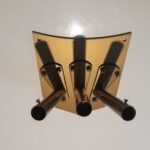 support mural pour drapeau