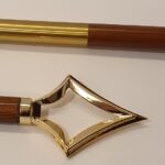 hampe drapeau en bois