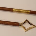 hampe drapeau en bois