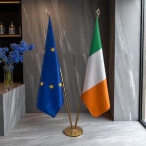 drapeau Irlande avec mat