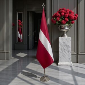 drapeau Lettonie avec pied