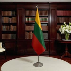 drapeau Lituanie sur pied