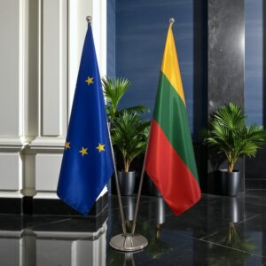 drapeau Lituanie sur pied