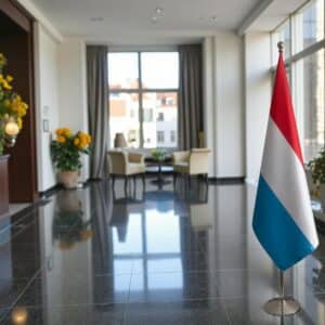 drapeau Luxembourg sur pied