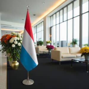 drapeau Luxembourg sur socle