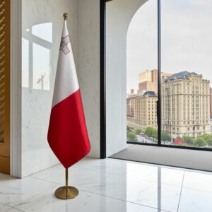 drapeau Malte avec support