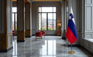 drapeau Slovenie avec hampe