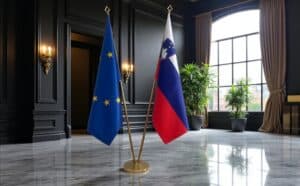 drapeau Slovenie avec hampe