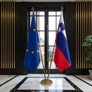 drapeau Slovenie avec hampe