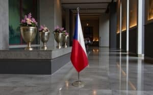 drapeau Tchequie avec pied