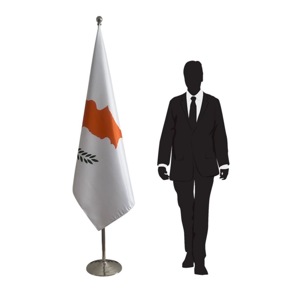 drapeau chypre sur pied