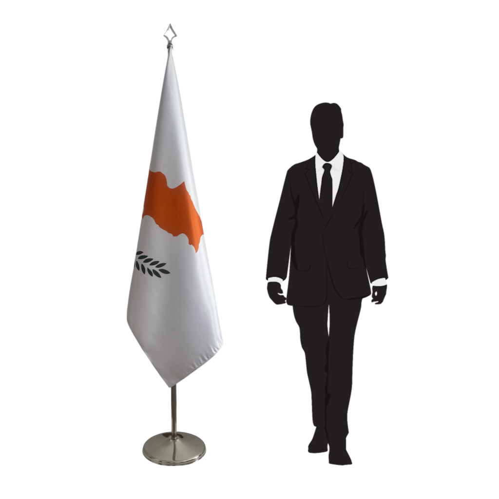 drapeau chypre sur pied