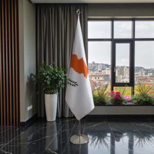 drapeau Chypre sur socle
