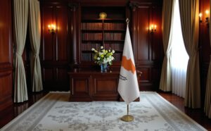 drapeau Chypre diplomatic