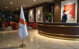 drapeau Chypre diplomatic