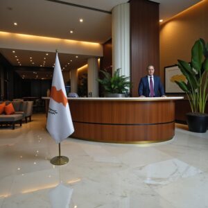 drapeau Chypre diplomatic