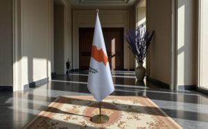 drapeau Chypre diplomatic