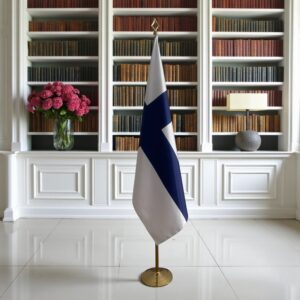 drapeau Finlande avec pied