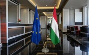 drapeau Hongrie et UE