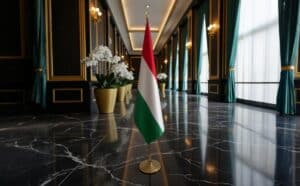 drapeau Hongrie avec support