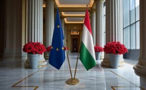 drapeau Hongrie avec support