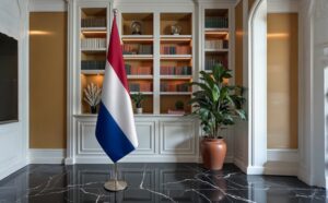 drapeau Pays-Bas sur pied