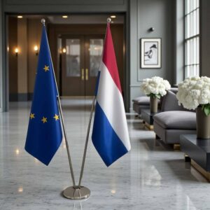 drapeau Pays-Bas et UE sur pied