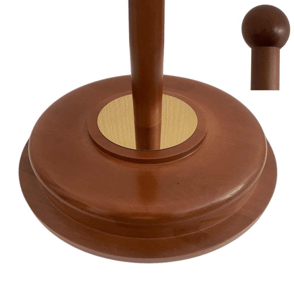 socle drapeau en bois