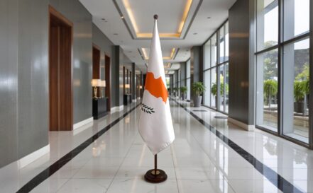 socle drapeau chypre