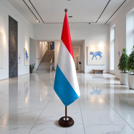 socle drapeau luxembourg