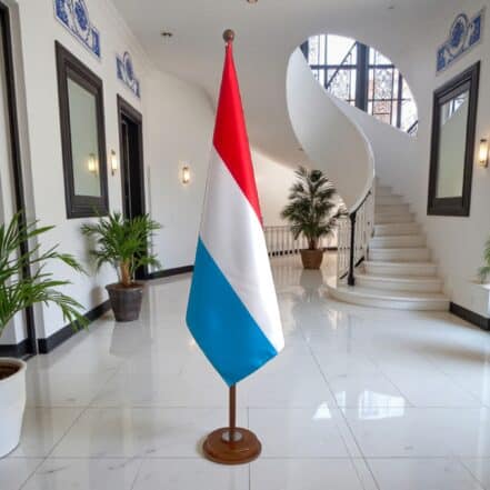 socle drapeau luxembourg