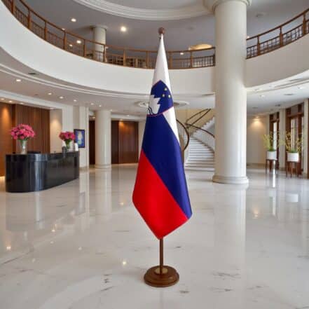 socle drapeau slovenie