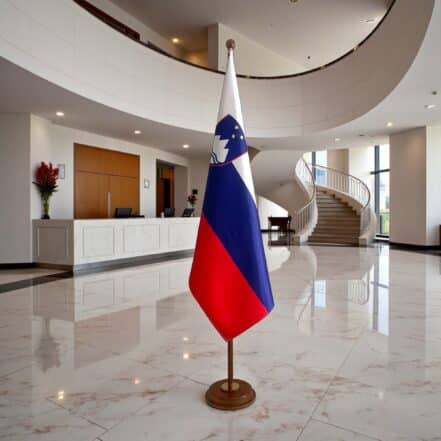 socle drapeau slovenie